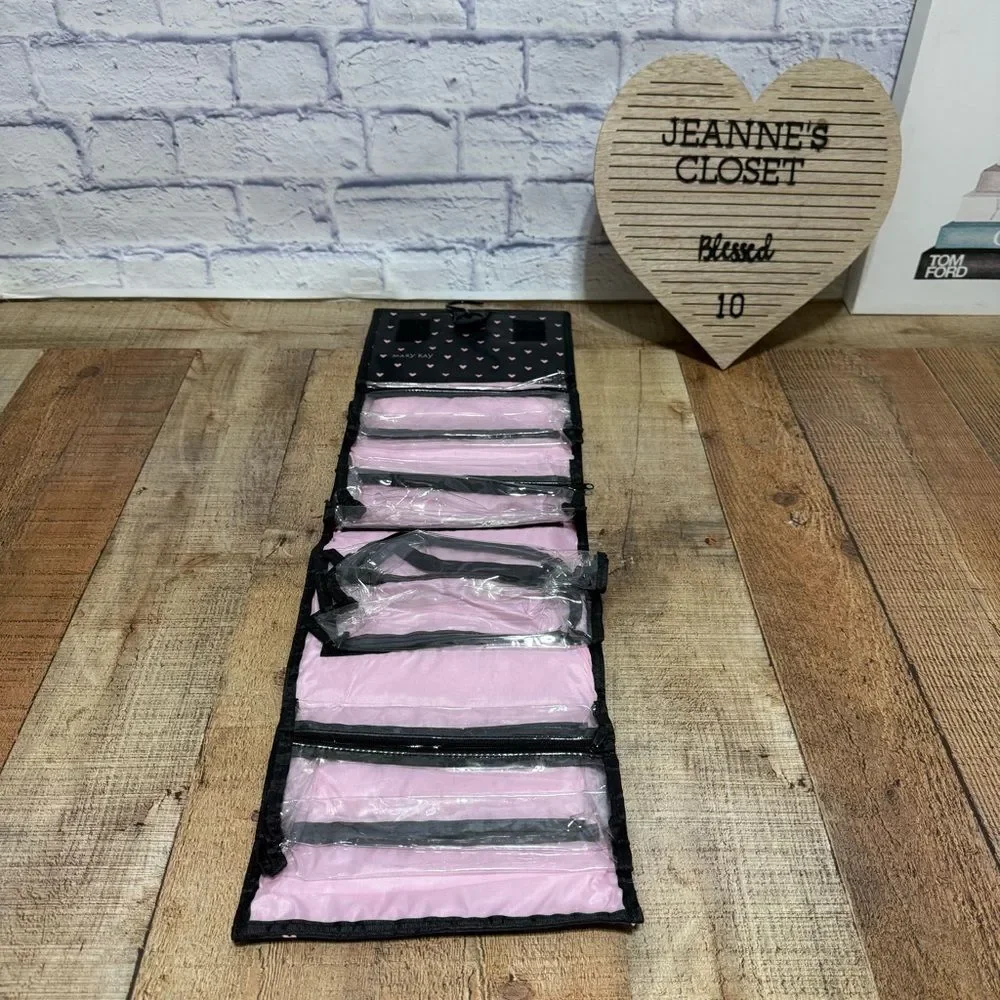 Discover What You Love Travel-Roll Up Bag Mary Kay